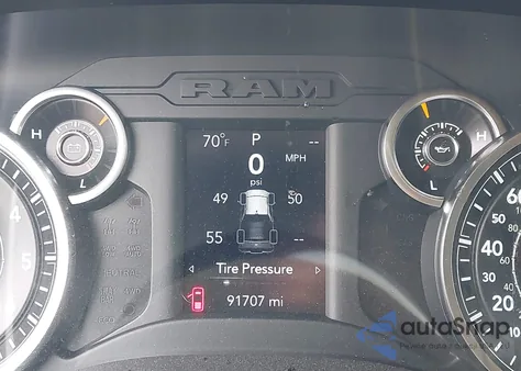 2019 Ram 2500 Tradesman 4X4 8' Box из США, поврежденный, VIN 3C6UR5HJ9KG676972